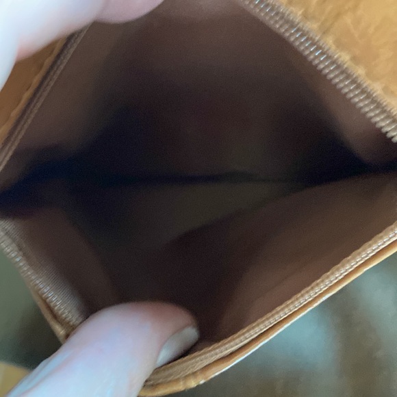 Nichole Miller crossbody satchel - Picture 3 of 11